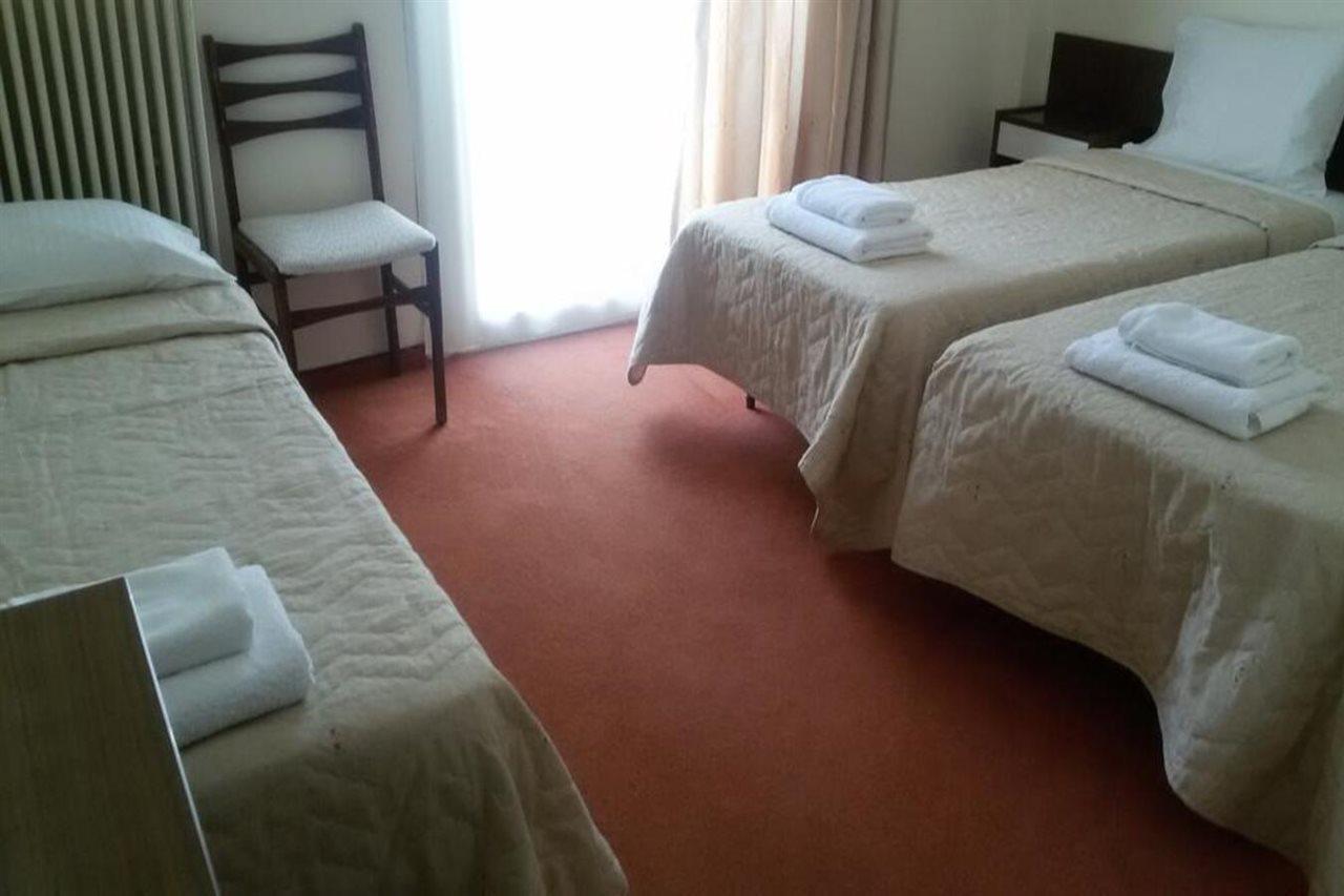Arion Hotel Loutraki  Exterior photo