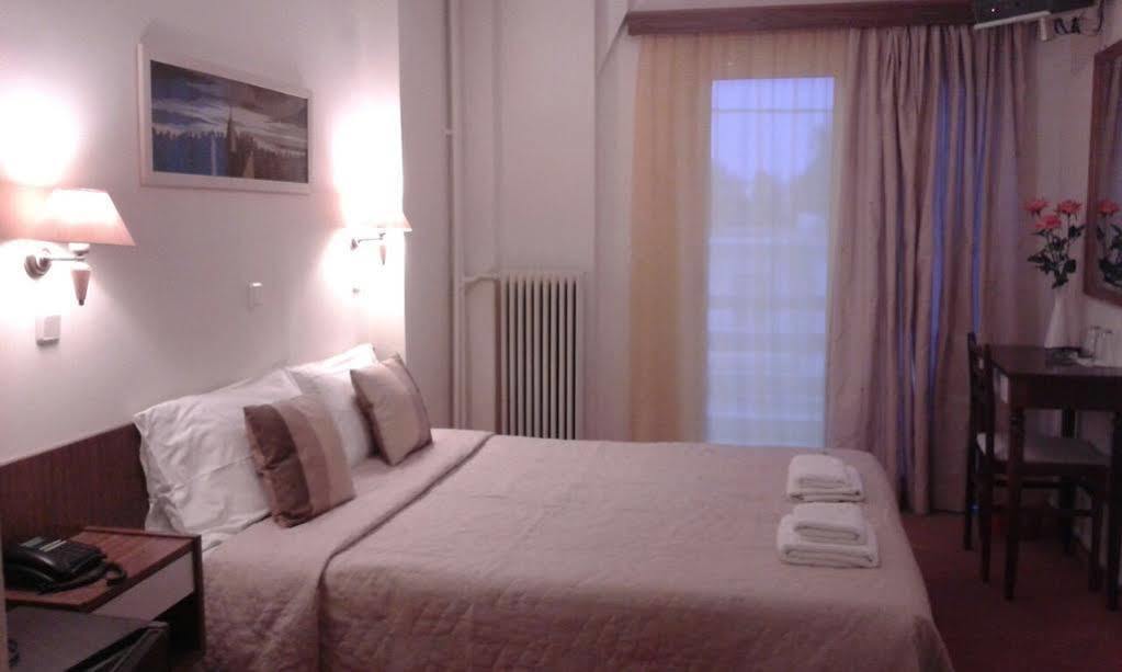Arion Hotel Loutraki  Exterior photo